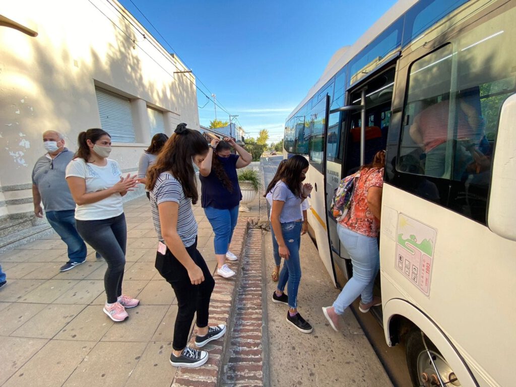 Los estudiantes de O’Brien ya cuentan con el servicio de transporte a Bragado