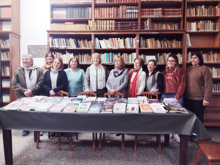 Celebración y merienda en la Biblioteca Manuel Belgrano