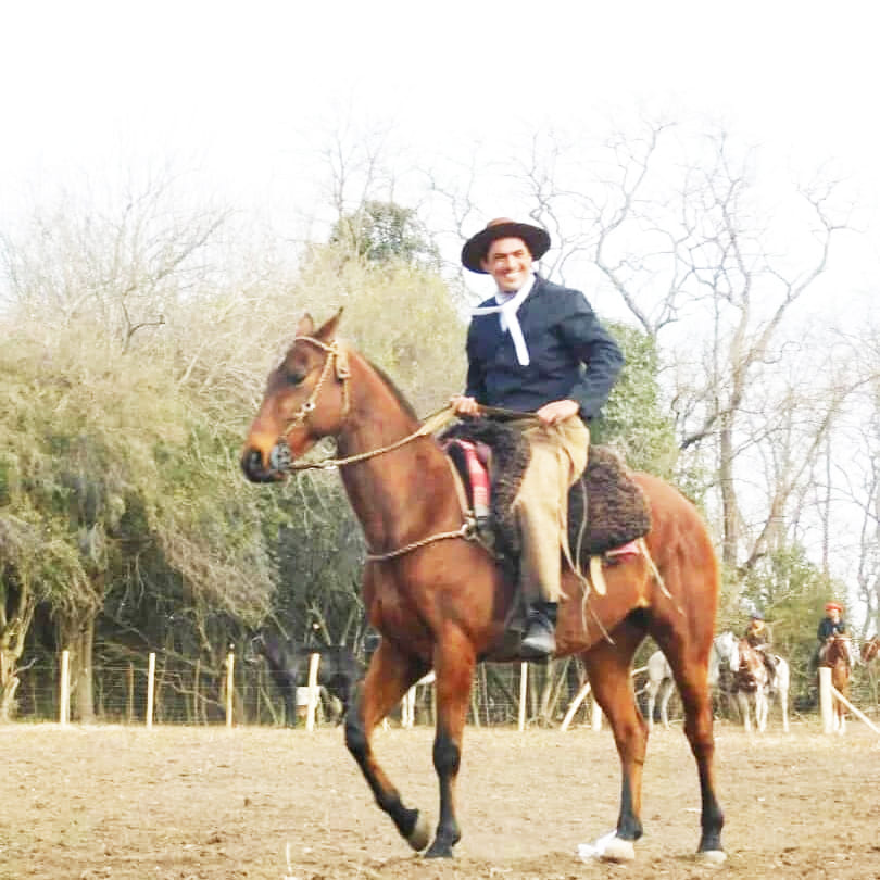 Diego Fernández, su vida arriba de los caballos