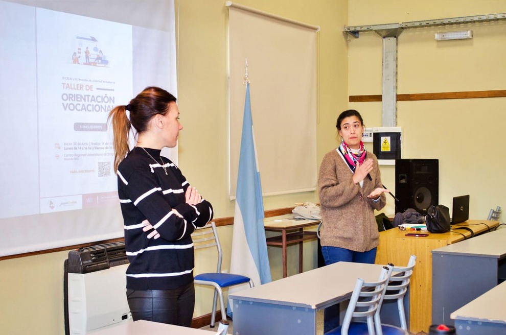 Educación: dio inicio en el CRUB un nuevo taller de orientación vocacional