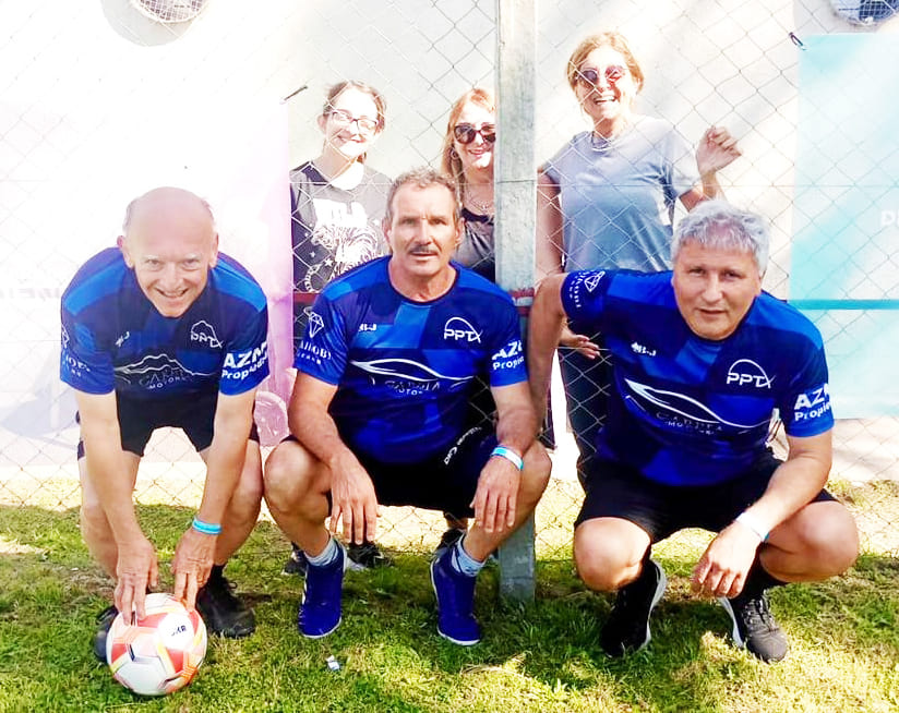 Bragado arranca firme en fútbol tenis con triunfo ante Ayacucho