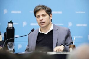 kicillof111024