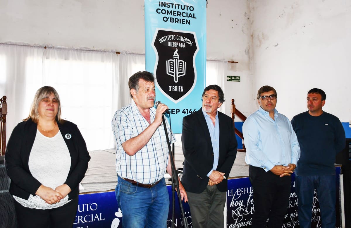 En un clima de emoción, se realizó el acto de estatización del Instituto Comercial de O’Brien