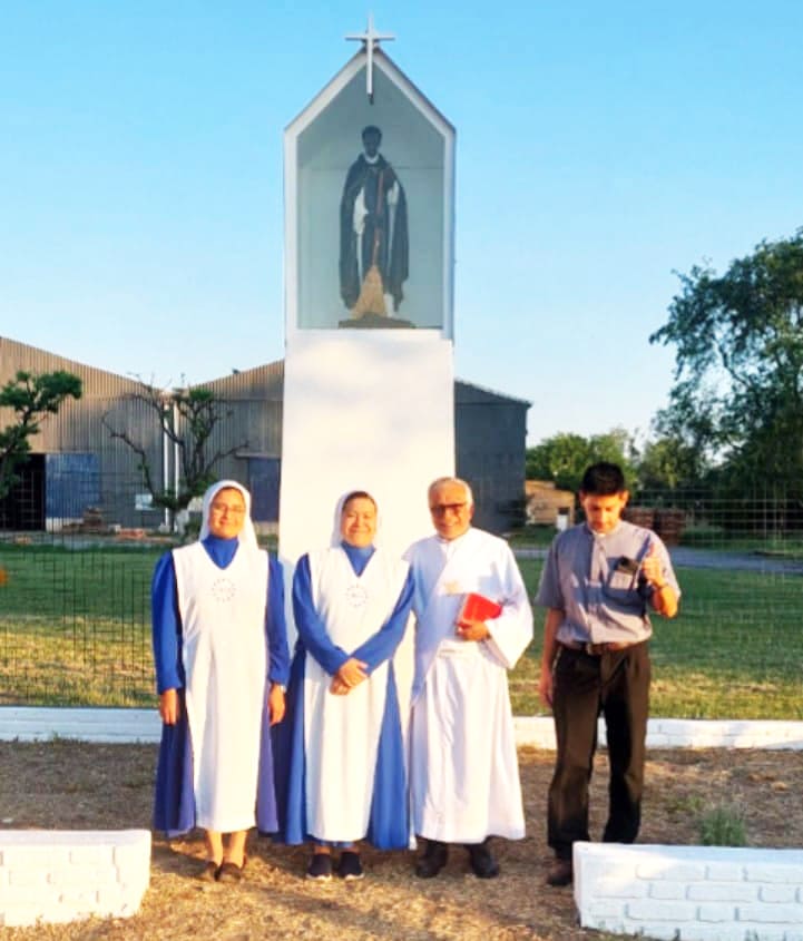 San Martín de Porres ya está entronizado en la Ruta 5