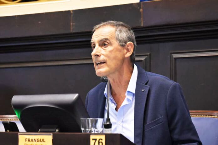 Radicales cruzaron el proyecto de LLA para terminar con la paridad de género: “un ataque a la democracia”