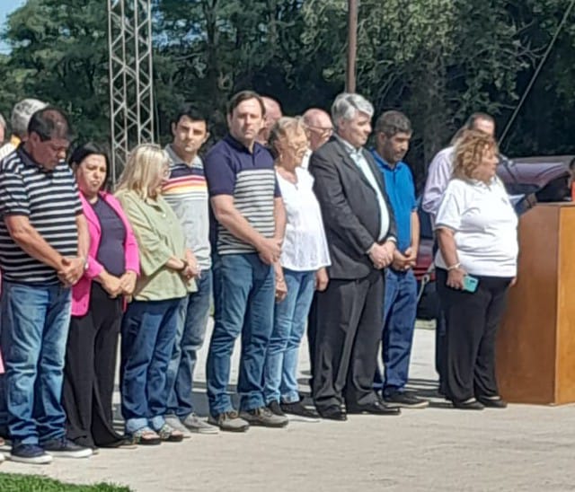 5 simbólicas velitas apagaron los Bomberos Voluntarios de Mechita