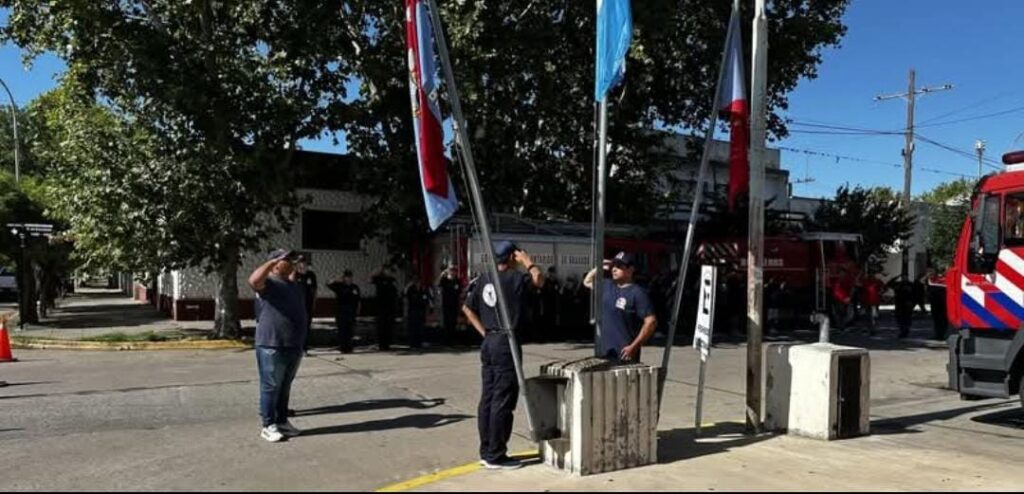 Bomberos Voluntarios: Primer encuentro Regional de Cadetes