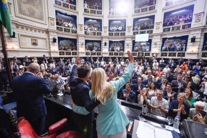 Kicillof: “La seguridad de los bonaerenses no puede depender de los caprichos de un presidente desertor”