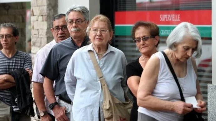 El Gobierno confirmó que no analiza nuevos aumentos en las jubilaciones