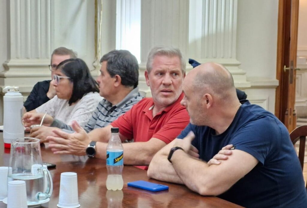 El municipio e instituciones locales anunciaron la campaña Bragado por Bahía Blanca