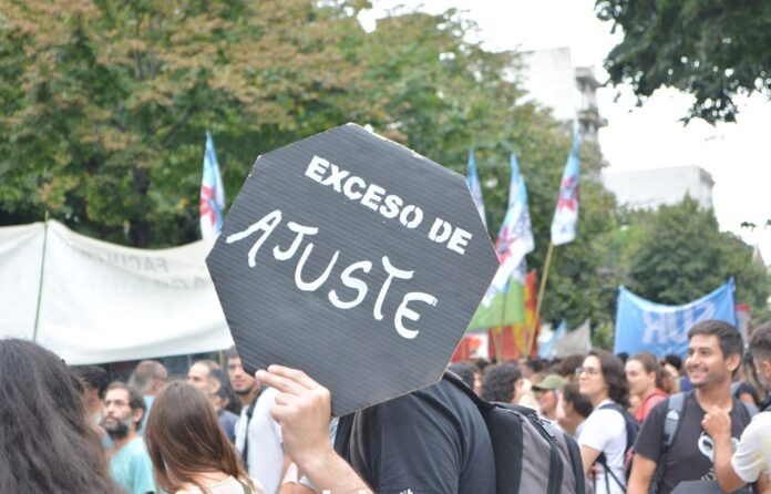 Universidades públicas paran el lunes y martes en reclamo salarial