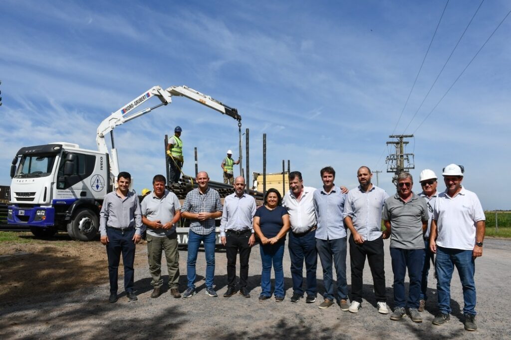 Mechita: llegaron los primeros 5.000 metros de cañería para la obra de gas natural