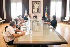 Axel Kicillof recibió a referentes del sector científico nacional y analizó políticas de apoyo