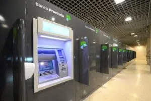 Adiós al horario de verano: el Banco Provincia vuelve a atender de 10 a 15