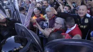 Jubilados: fortísimo operativo de seguridad en el Congreso y escenas de tensión