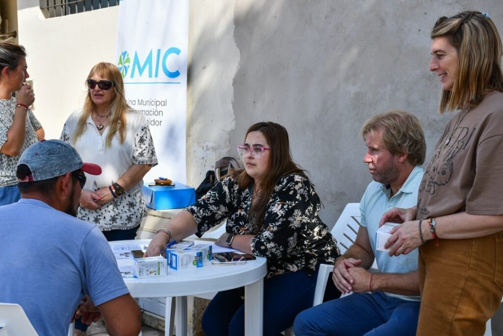 OMIC cerró en el CAPS La Curva las actividades por el Mes de los Consumidores