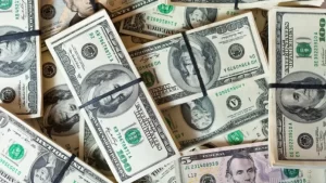 Dolares-1-696x392