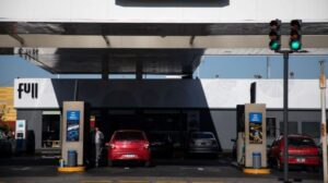 YPF-Aumento-Combustibles-696x390