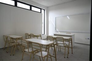 aula-vacia-696x464