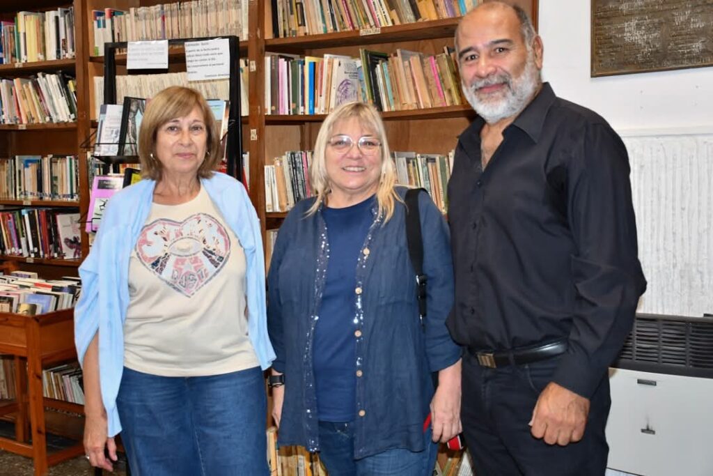 ¡COMENZAMOS A DISFRUTAR DE LA TARDE DE LAS BIBLIOTECAS!