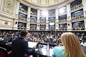 kicillof-legislatura-696x464