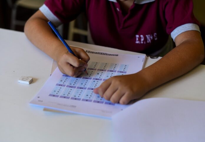 El 55% de los chicos de tercer grado no alcanza el nivel esperado de lectura