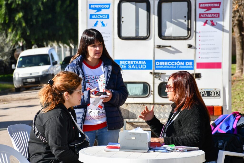 SOMOS COMUNIDAD: ¡LLEGAMOS HASTA EL BARRIO LAS VIOLETAS!